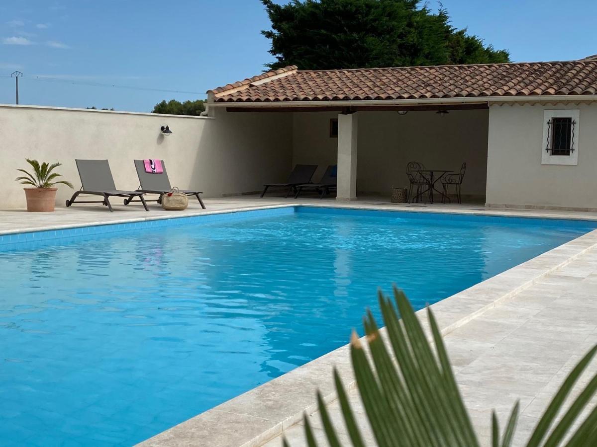 Le Domaine De Laforest Fontvieille Bagian luar foto