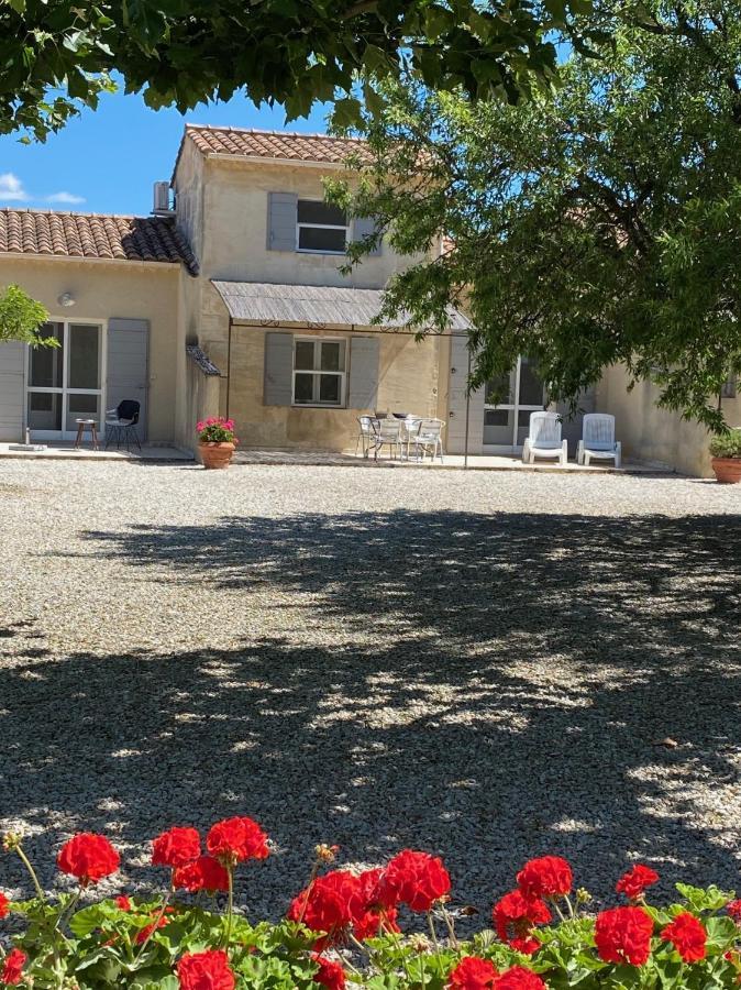 Le Domaine De Laforest Fontvieille Bagian luar foto