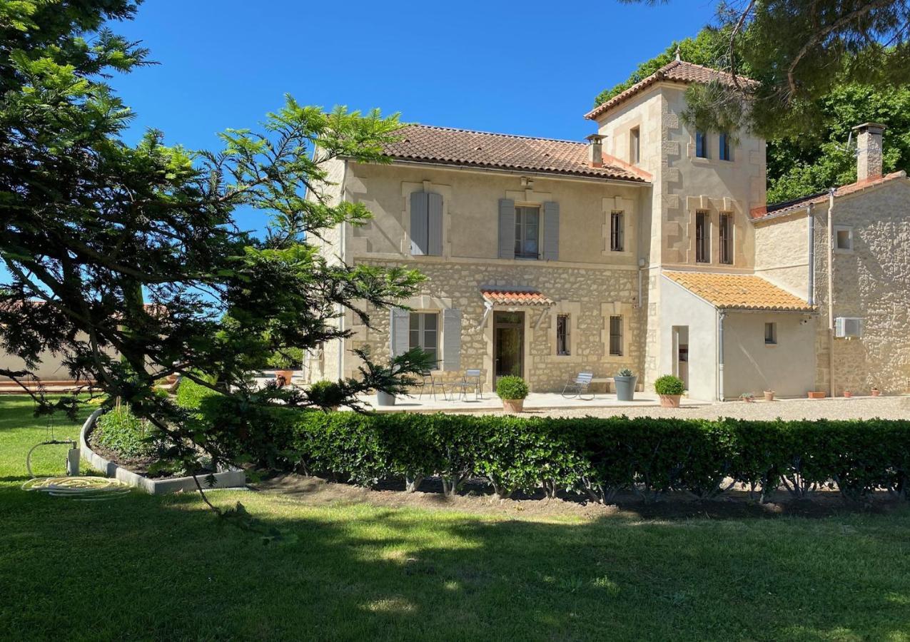 Le Domaine De Laforest Fontvieille Bagian luar foto