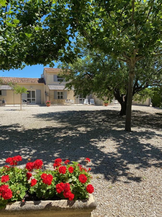 Le Domaine De Laforest Fontvieille Bagian luar foto
