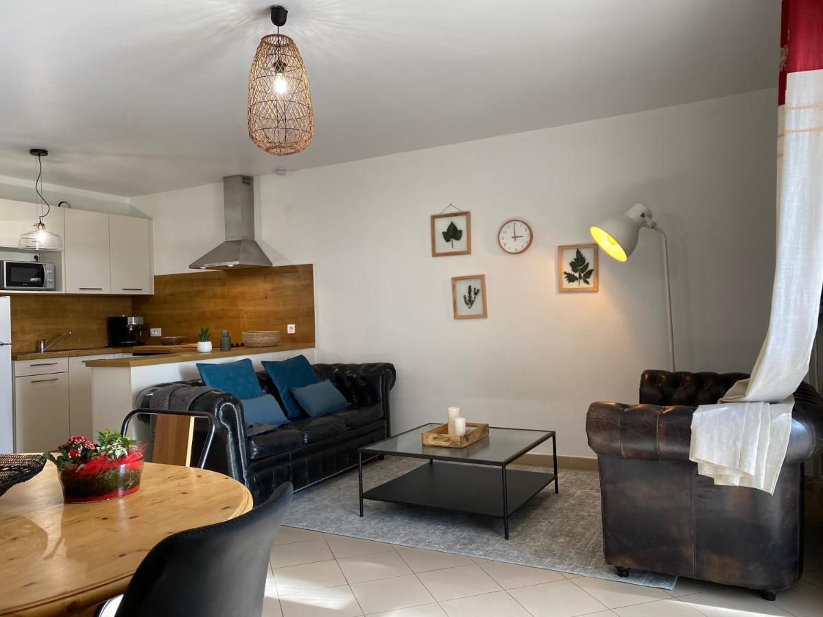 Le Domaine De Laforest Fontvieille Bagian luar foto