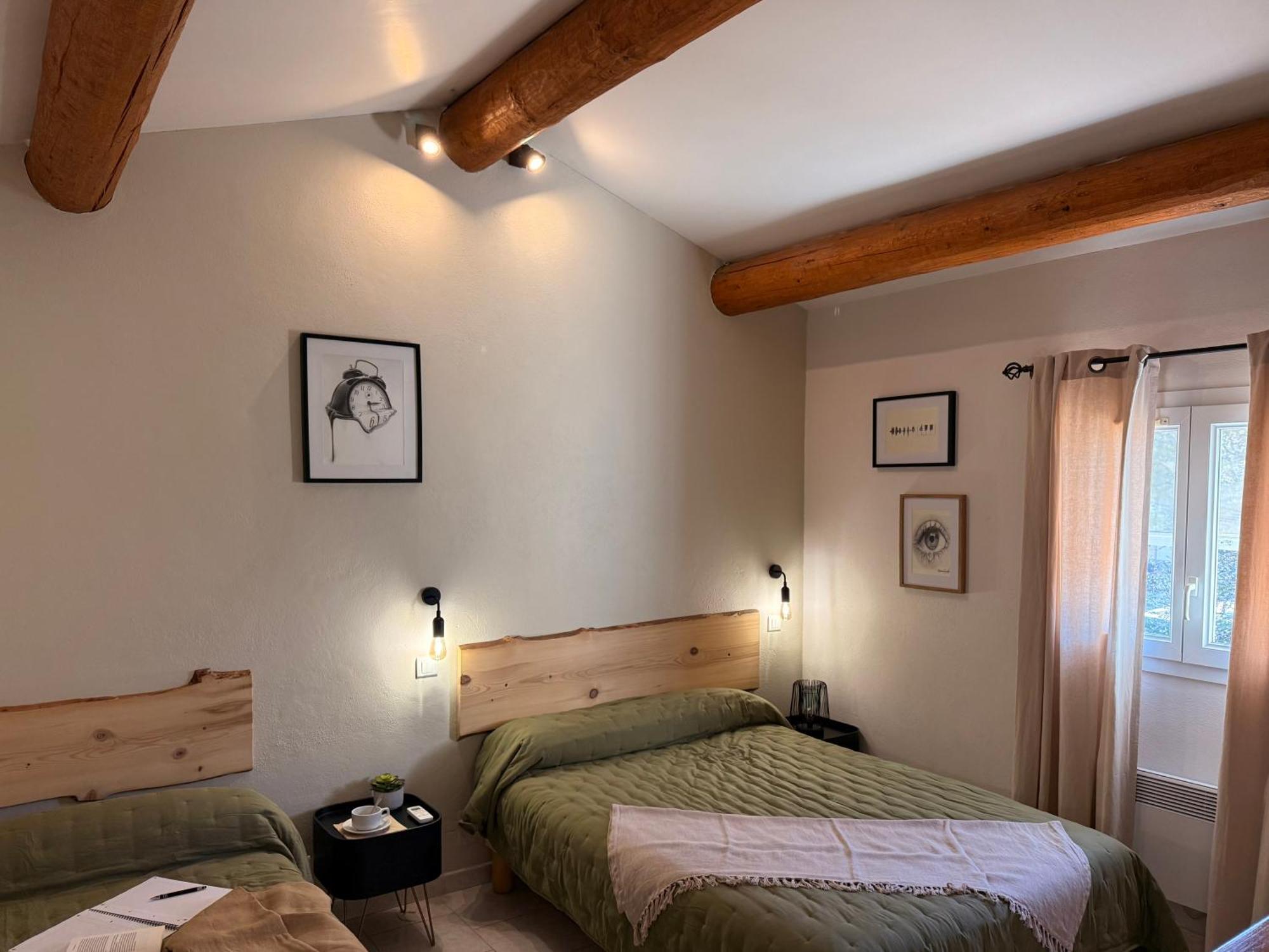Le Domaine De Laforest Fontvieille Bagian luar foto